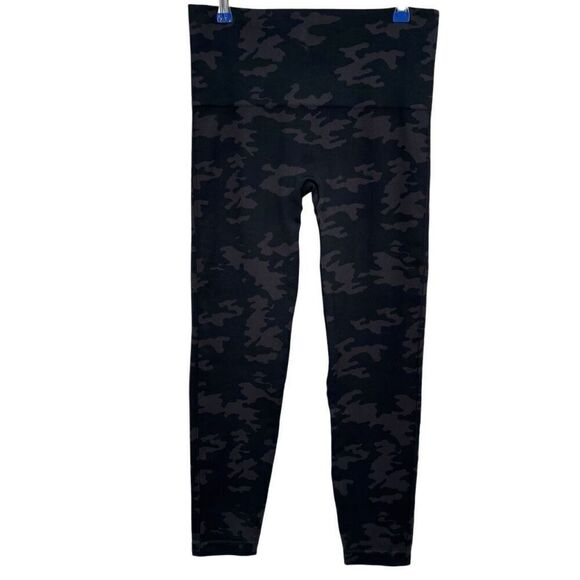 Spanx Camo Seamless Leggings Gray Large - Picture 1 of 6